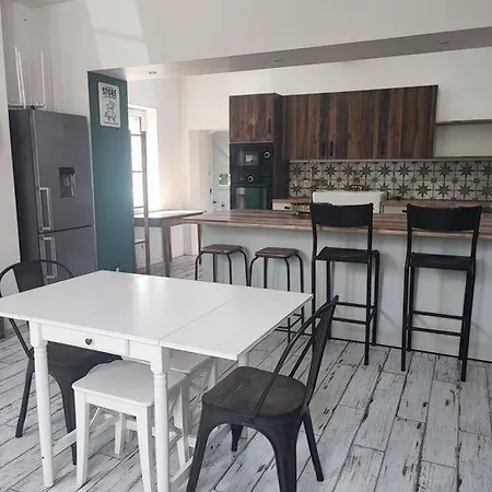 Holiday home Maison 4ch Jardin Piscine Campagne *